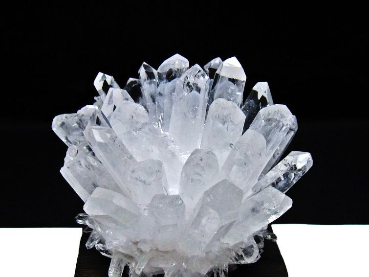 水晶 クラスター 水晶 原石 台座付属 一点物 182-8325 [sold out]