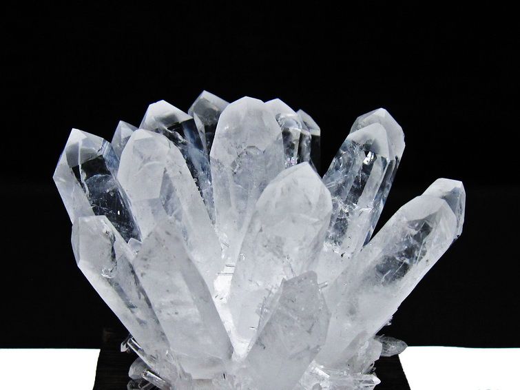 水晶 クラスター 水晶 原石 台座付属 一点物 182-8326 [sold out]