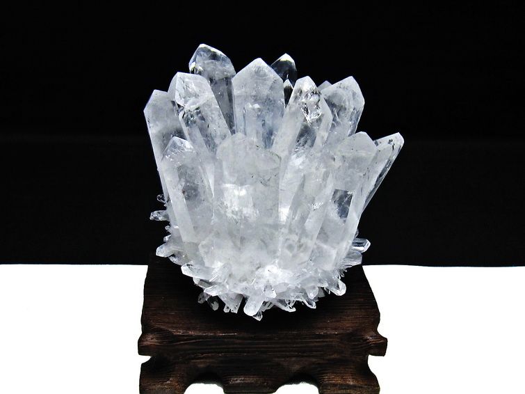 水晶 クラスター 水晶 原石 台座付属 一点物 182-8328 [sold out]