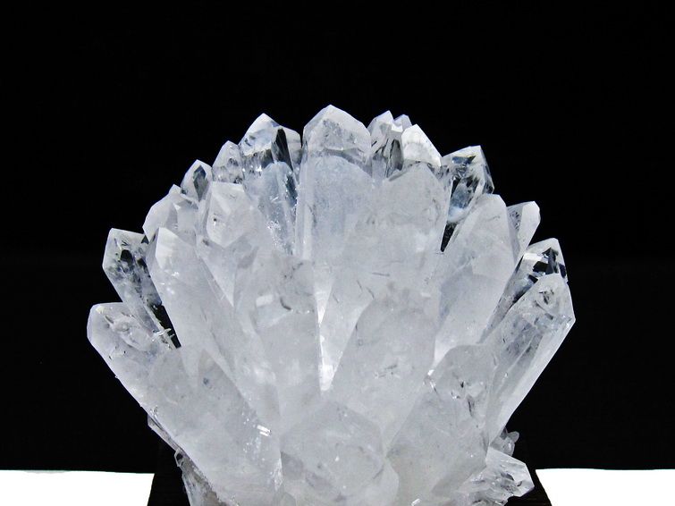 水晶 クラスター 水晶 原石 台座付属 一点物 182-8331 [sold out]