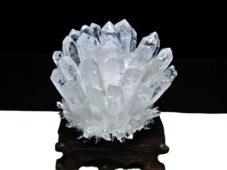 水晶 クラスター 水晶 原石 台座付属 一点物 182-8332 [sold out]
