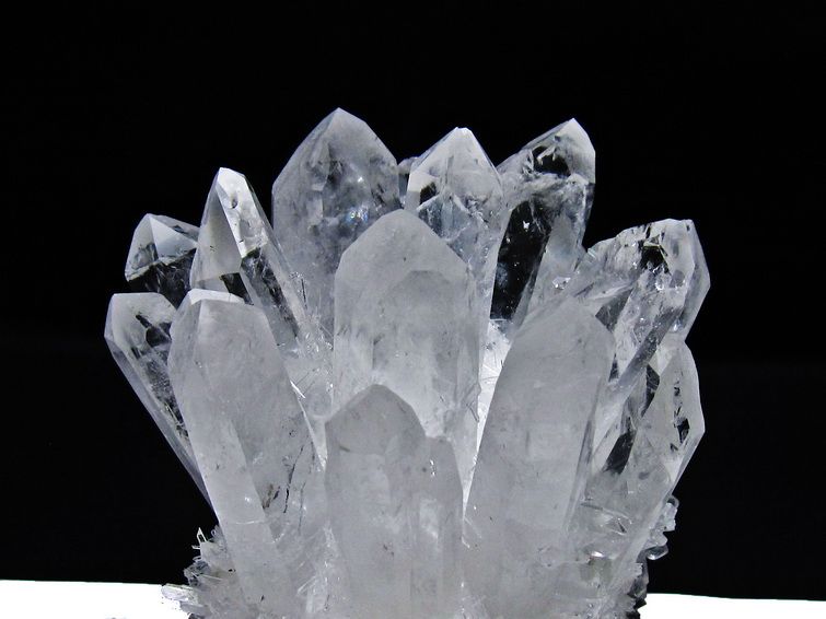 水晶 クラスター 水晶 原石 台座付属 一点物 182-8339 [sold out]