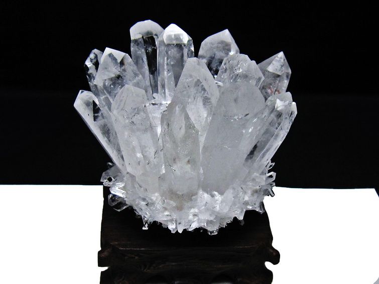 水晶 クラスター 水晶 原石 台座付属 一点物 182-8344 [sold out]
