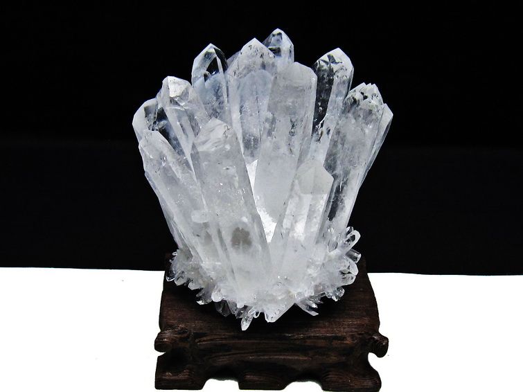 水晶 クラスター 水晶 原石 台座付属 一点物 182-8349 [sold out]