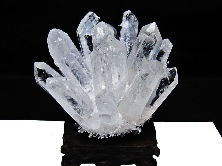 水晶 クラスター 水晶 原石 台座付属 一点物 182-8360[sold out]