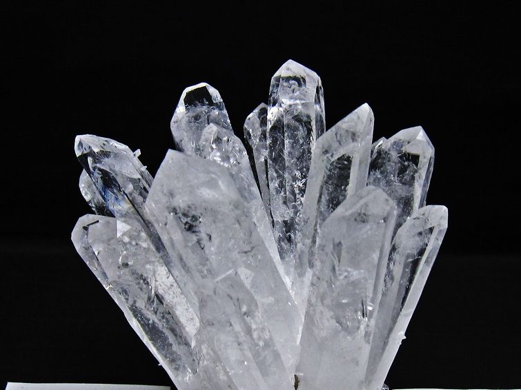 1.1Kg 水晶 クラスター 水晶 原石 台座付属 一点物 182-8364