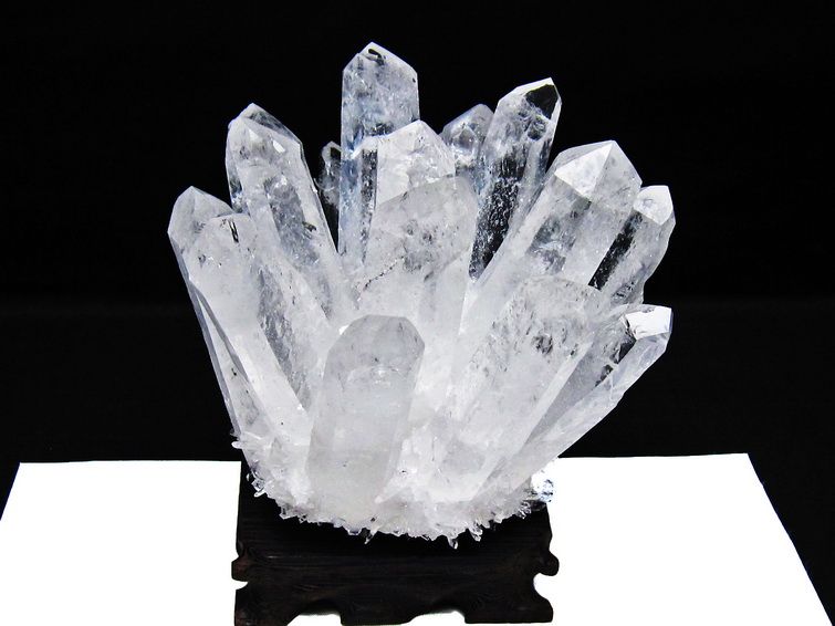 1.2Kg 水晶 クラスター 水晶 原石 台座付属 一点物 182-8367 【sold out】