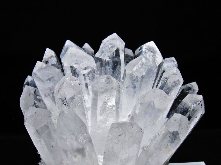 1.8Kg 水晶 クラスター 水晶 原石 台座付属 一点物 182-8377