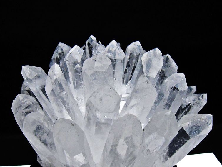1.3Kg 水晶 クラスター 水晶 原石 台座付属 一点物 182-8382 【sold out】