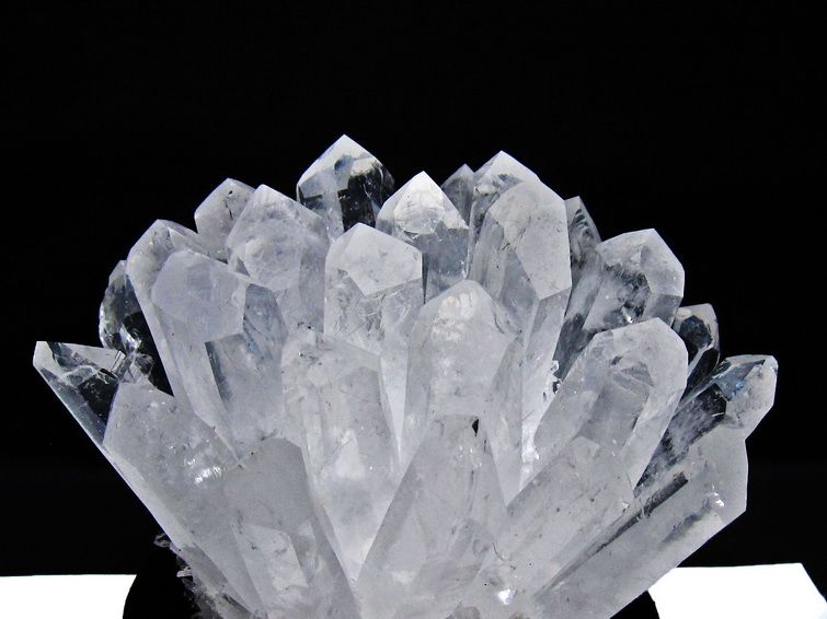 1.4Kg 水晶 クラスター 水晶 原石 台座付属 一点物 182-8385 【sold out】