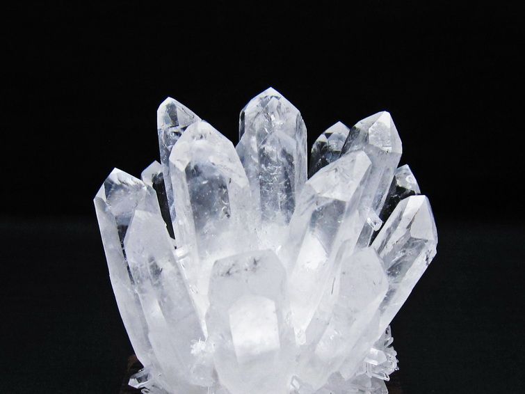 水晶 クラスター 水晶 原石 台座付属 一点物 182-8567
