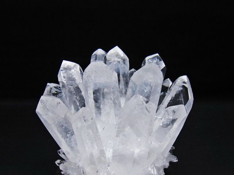 水晶 クラスター 水晶 原石 台座付属 一点物 182-8568
