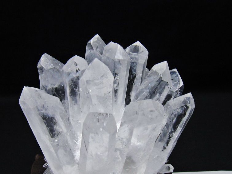 水晶 クラスター 水晶 原石 台座付属 一点物 182-8584