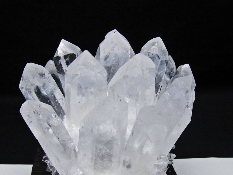 水晶 クラスター 水晶 原石 台座付属 一点物 182-8587