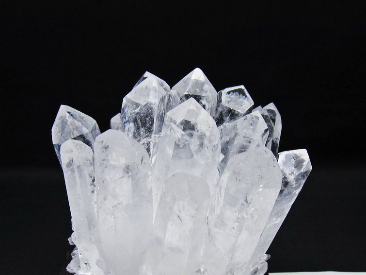 水晶 クラスター 水晶 原石 台座付属 一点物 182-8589