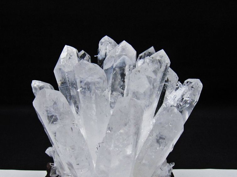 水晶 クラスター 水晶 原石 台座付属 一点物 182-8599