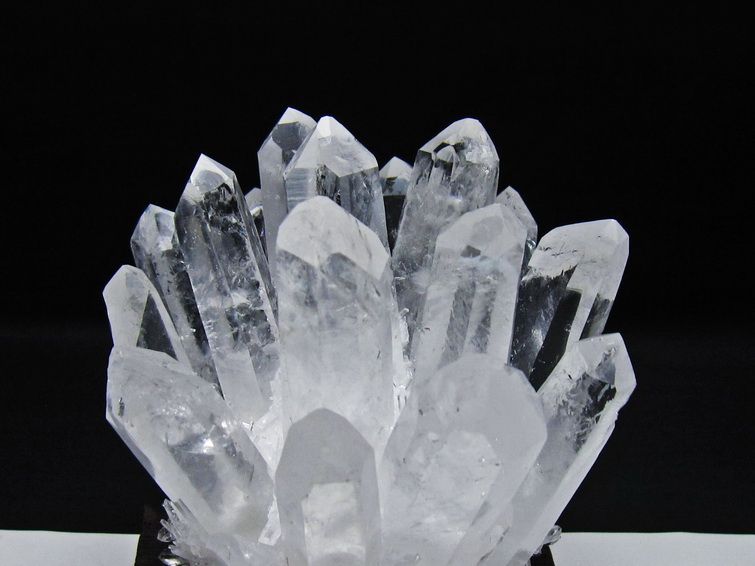 水晶 クラスター 水晶 原石 台座付属 一点物 182-8607
