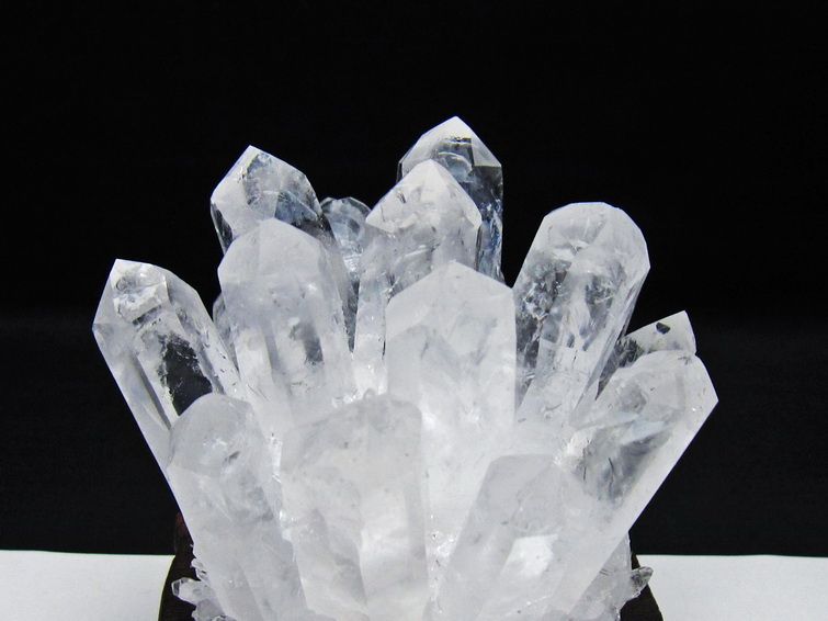 水晶 クラスター 水晶 原石 台座付属 一点物 182-8610
