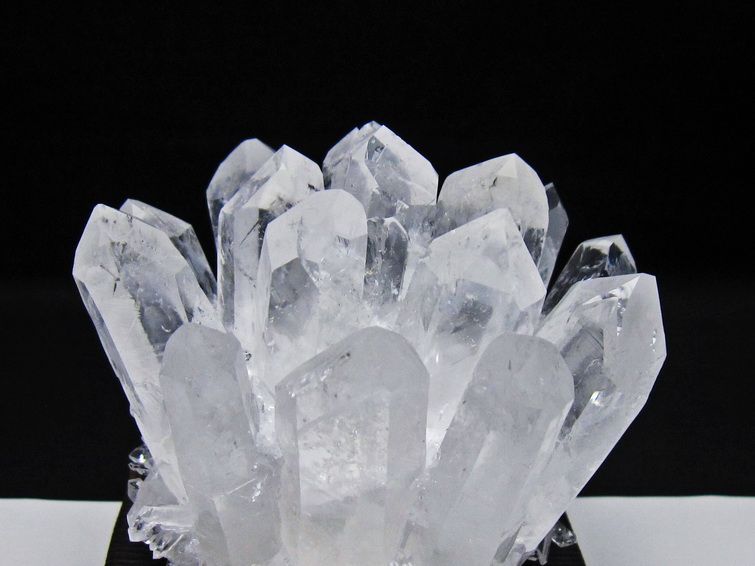 水晶 クラスター 水晶 原石 台座付属 一点物 182-8615
