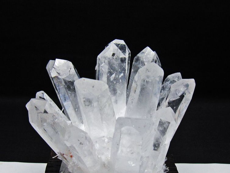 水晶 クラスター 水晶 原石 台座付属 一点物 182-8616