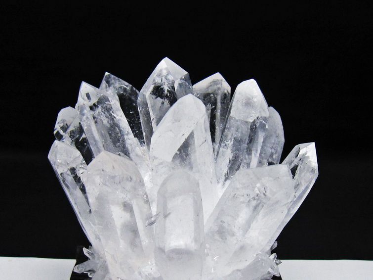 水晶 クラスター 水晶 原石 台座付属 一点物 182-8624