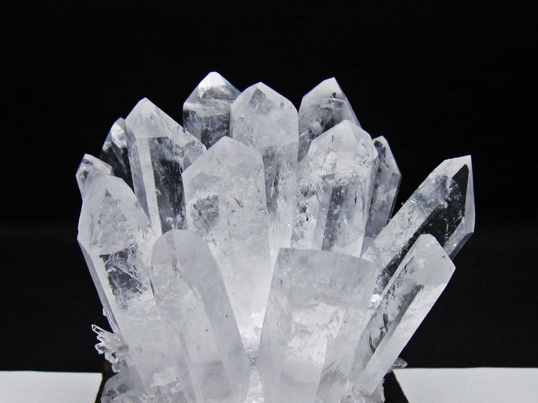 水晶 クラスター 水晶 原石 台座付属 一点物 182-8626