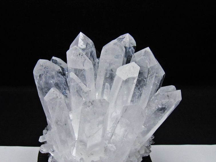 水晶 クラスター 水晶 原石 台座付属 一点物 182-8627