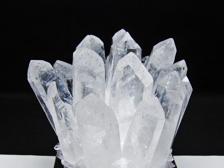 水晶 クラスター 水晶 原石 台座付属 一点物 182-8628