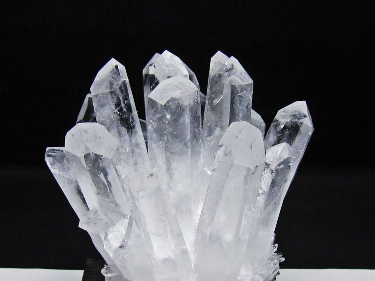 水晶 クラスター 水晶 原石 台座付属 一点物 182-8630