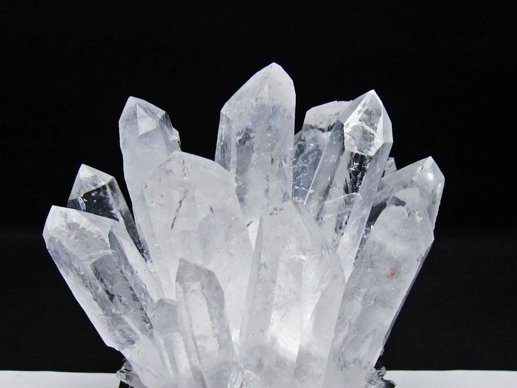 水晶 クラスター 水晶 原石 台座付属 一点物 182-8636