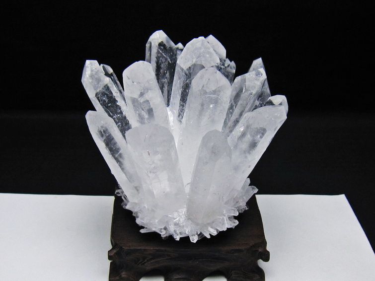 水晶 クラスター 水晶 原石 台座付属 一点物 182-8640