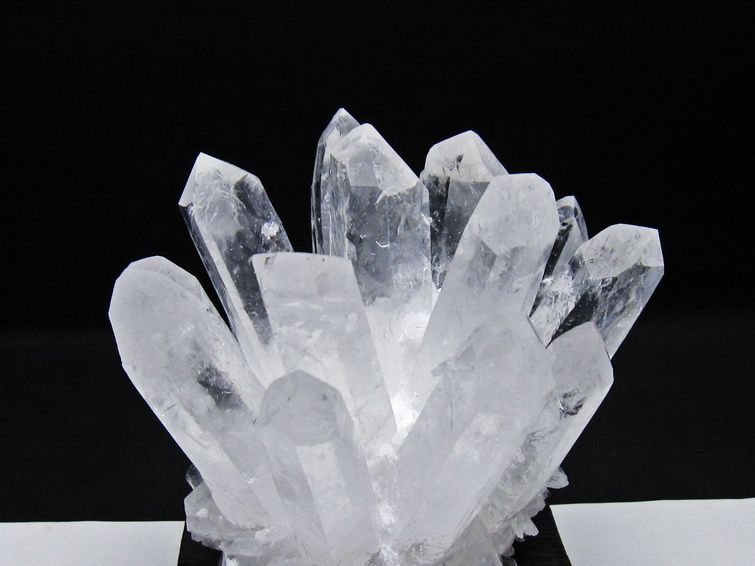 水晶 クラスター 水晶 原石 台座付属 一点物 182-8645