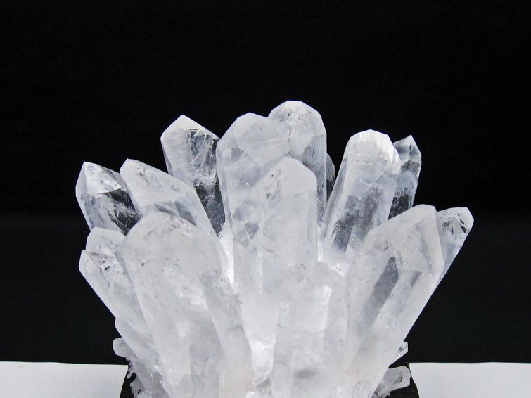 水晶 クラスター 水晶 原石 台座付属 一点物 182-8646