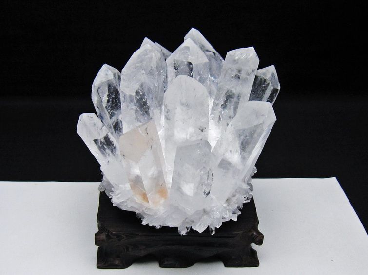 水晶 クラスター 水晶 原石 台座付属 一点物 182-8647