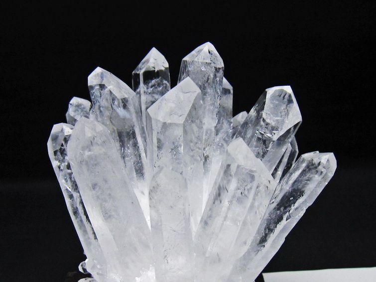 水晶 クラスター 水晶 原石 台座付属 一点物 182-8648