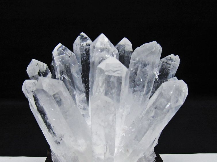 水晶 クラスター 水晶 原石 台座付属 一点物 182-8649