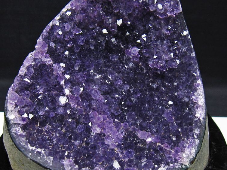 アメジスト クラスター ウルグアイ産 アメジスト 原石 amethyst 台座付属 一点物 182-8727