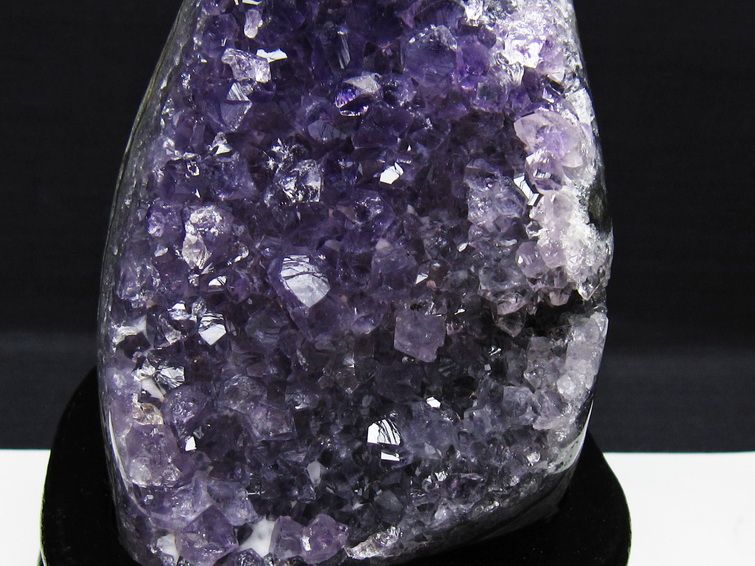 1.2Kg アメジスト クラスター ウルグアイ産 アメジスト 原石 amethyst 台座付属 一点物 182-8734