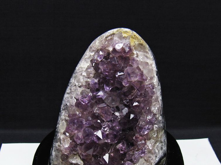 1.5Kg アメジスト クラスター ウルグアイ産 アメジスト 原石 amethyst 台座付属 一点物 182-8735