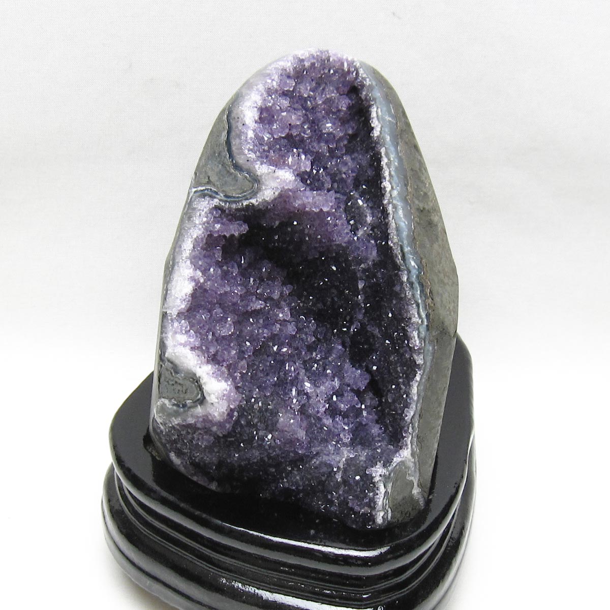 1.3Kg アメジスト クラスター ウルグアイ産 アメジスト 原石 amethyst 台座付属 一点物 182-8736