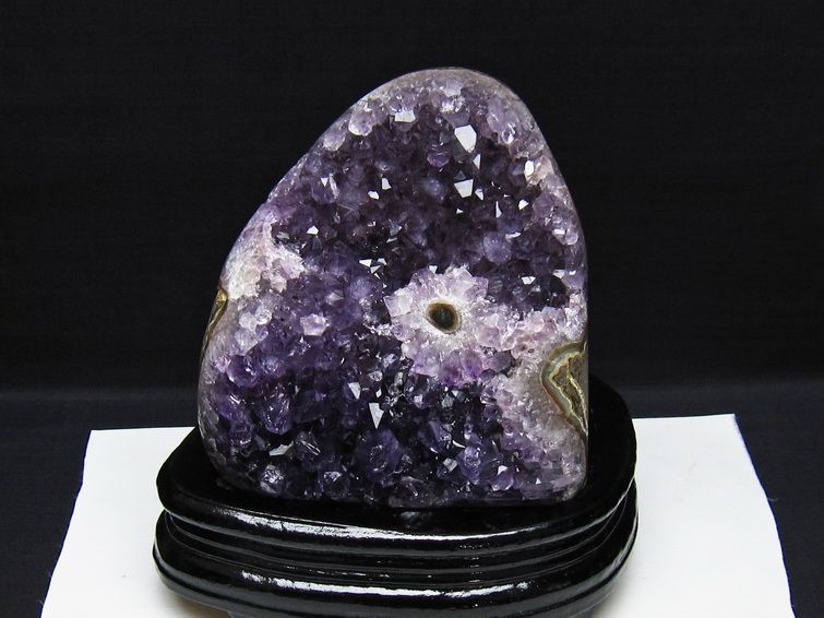1.5Kg アメジスト クラスター ウルグアイ産 アメジスト 原石 amethyst 台座付属 一点物 182-8737