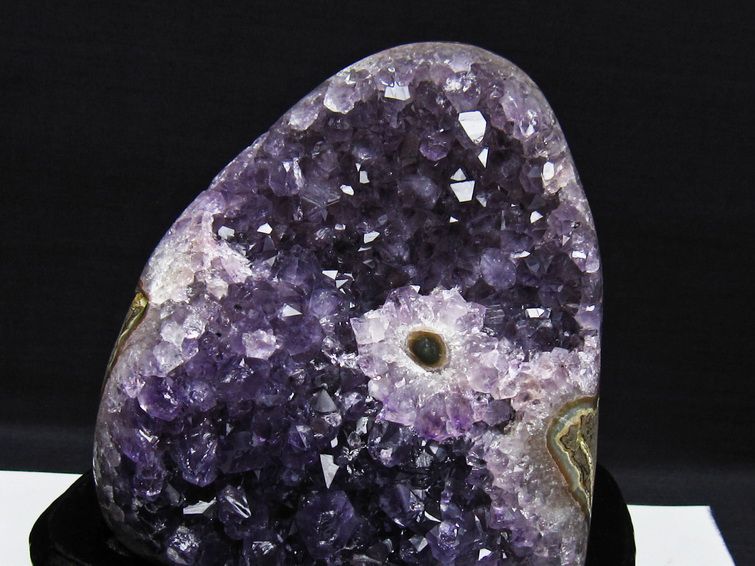 1.5Kg アメジスト クラスター ウルグアイ産 アメジスト 原石 amethyst 台座付属 一点物 182-8737