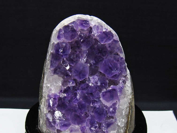 1.2Kg アメジスト クラスター ウルグアイ産 アメジスト 原石 amethyst 台座付属 一点物 182-8743