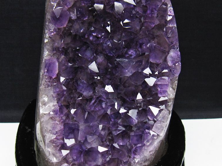 1.2Kg アメジスト クラスター ウルグアイ産 アメジスト 原石 amethyst 台座付属 一点物 182-8745