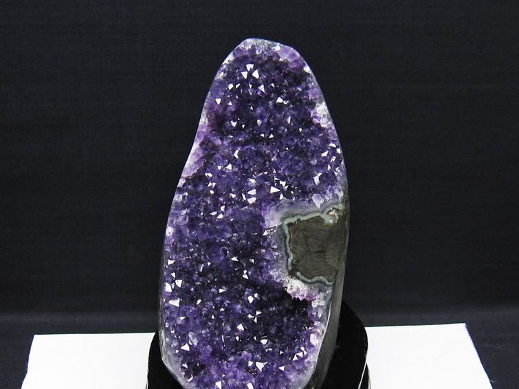1.3Kg アメジスト クラスター ウルグアイ産 アメジスト 原石 amethyst 台座付属 一点物 182-8746