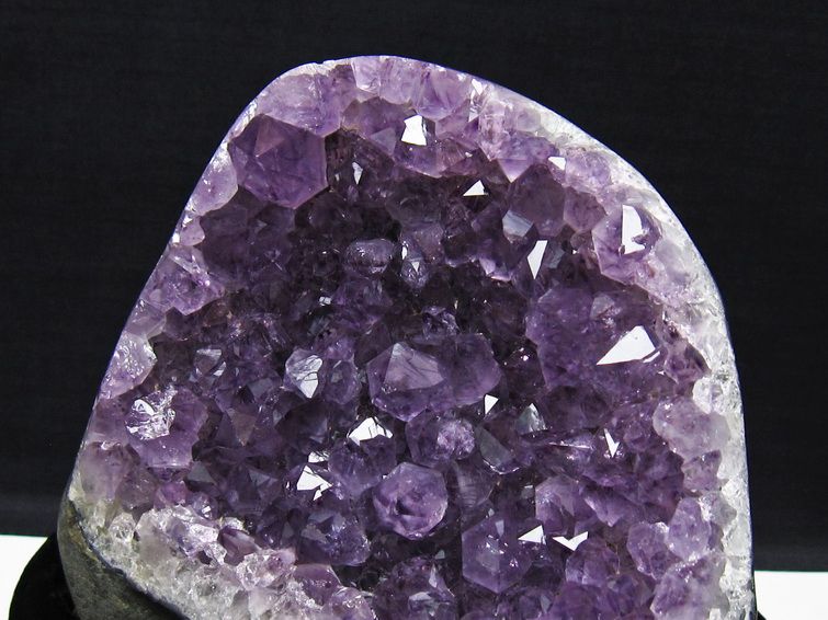 1.2Kg アメジスト 原石 ウルグアイ産 アメジスト クラスター amethyst 台座付属 一点物 182-8747