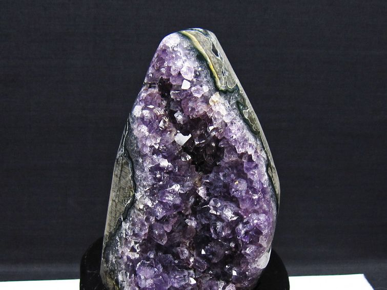 アメジスト 原石 ウルグアイ産 アメジスト クラスター amethyst 台座付属 一点物 182-8759