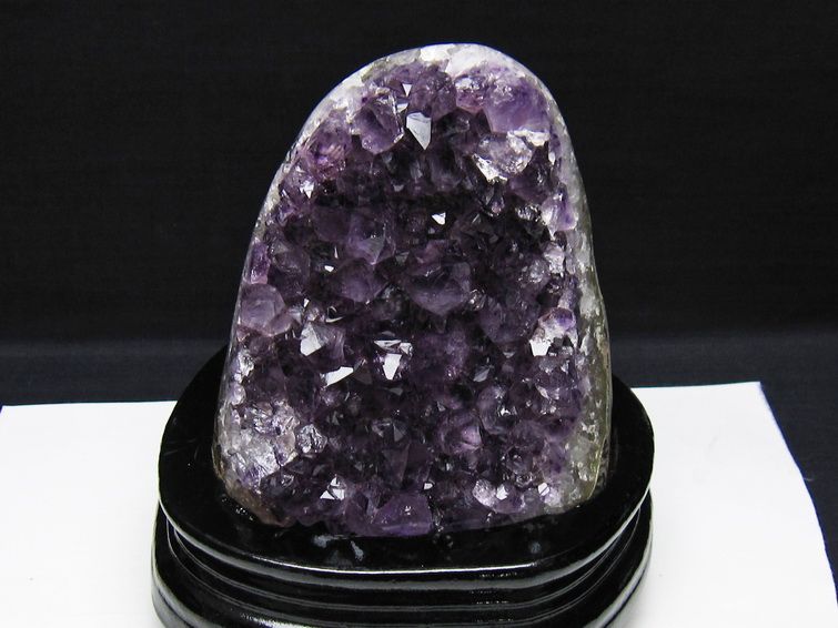 1.1Kg アメジスト 原石 ウルグアイ産 アメジスト クラスター amethyst 台座付属 一点物 182-8771