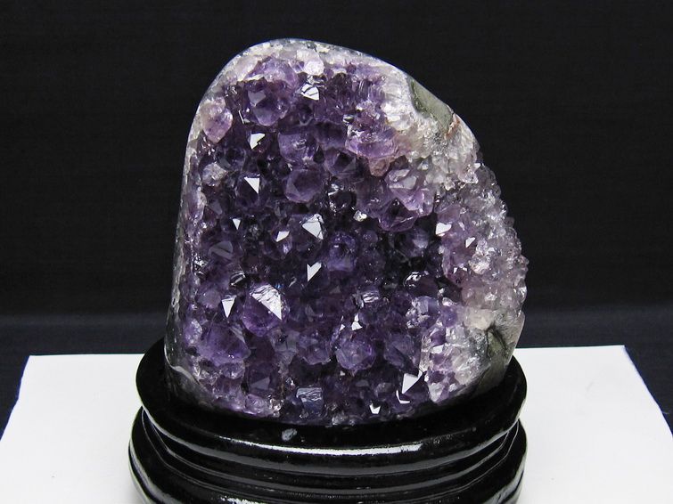 アメジスト クラスター ウルグアイ産 アメジスト 原石 amethyst 台座付属 一点物 182-8779