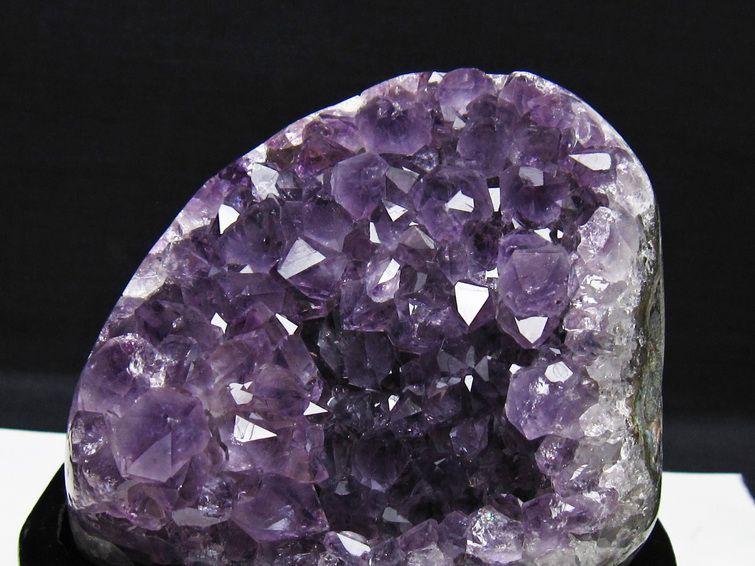 1.1Kg アメジスト クラスター ウルグアイ産 アメジスト 原石 amethyst 台座付属 一点物 182-8780